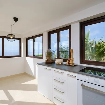 Garajau House - Sunrise To Sunset Ocean View 度假居