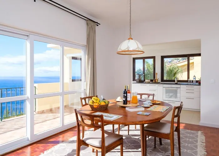 Garajau House - Sunrise To Sunset Ocean View 度假居 *